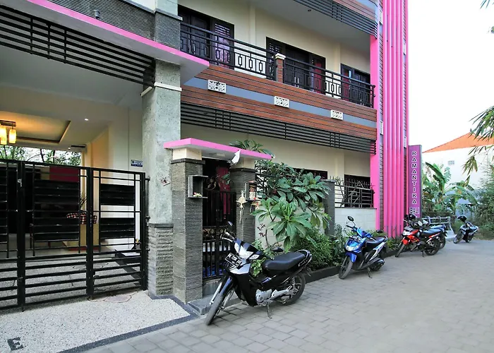 Ramantika Bali House Pensión Jimbaran